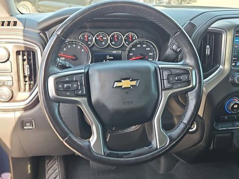 Used 2021 Chevrolet Silverado 1500 LT RWD image 13