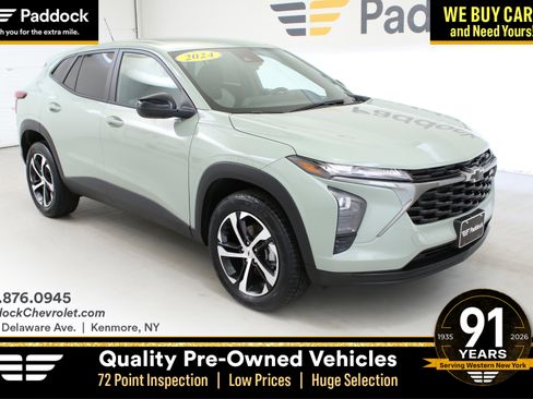 Used 2024 Chevrolet Trax RS w/ Driver Confidence Package image 1