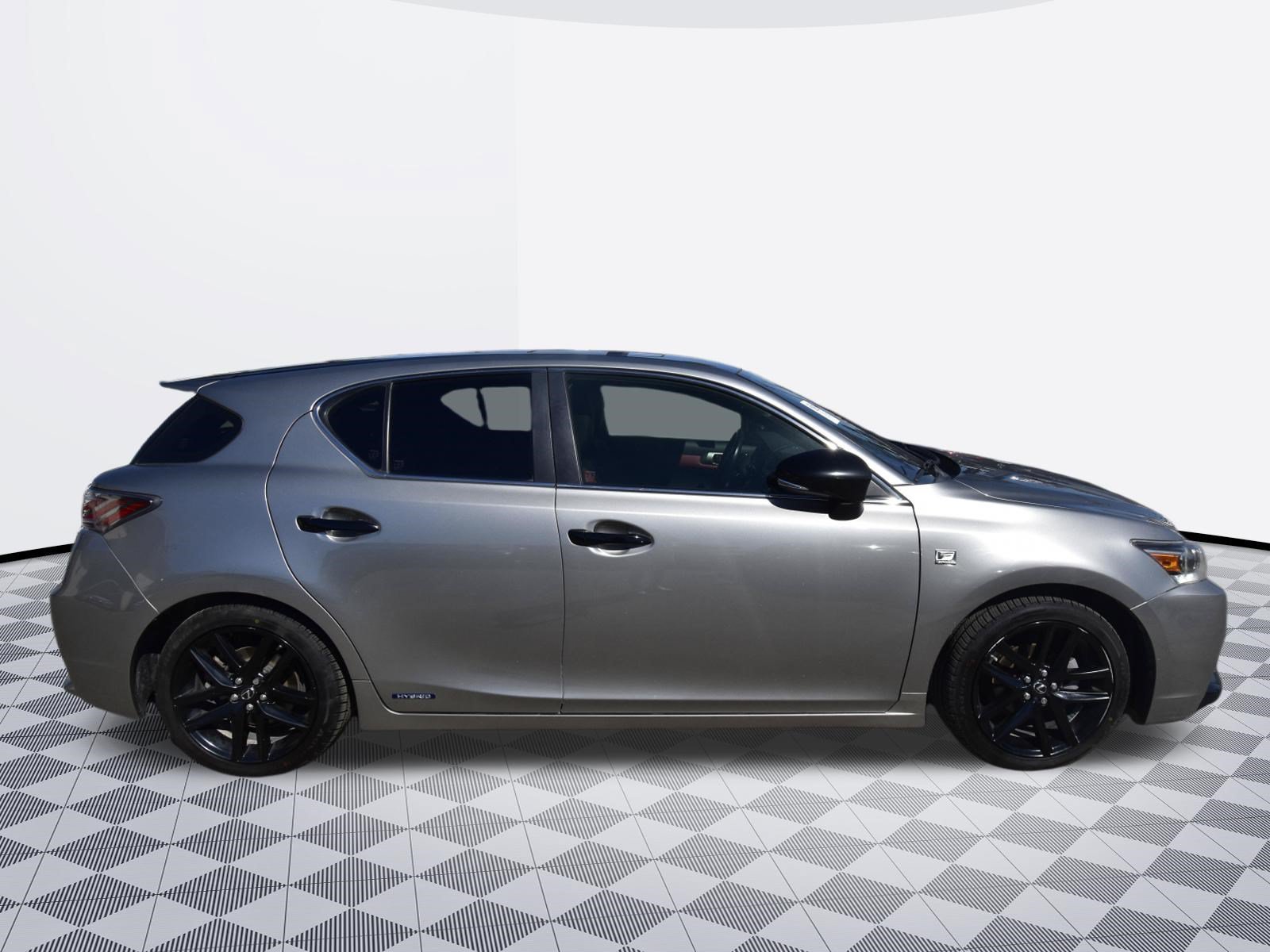 Used 2016 Lexus CT 200h w/ Special Edition FWD image 7
