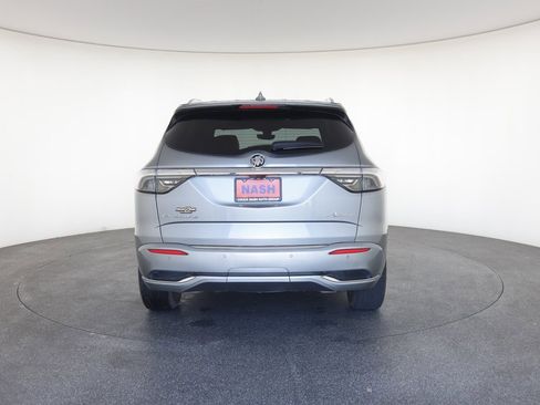 Used 2023 Buick Enclave Avenir image 9