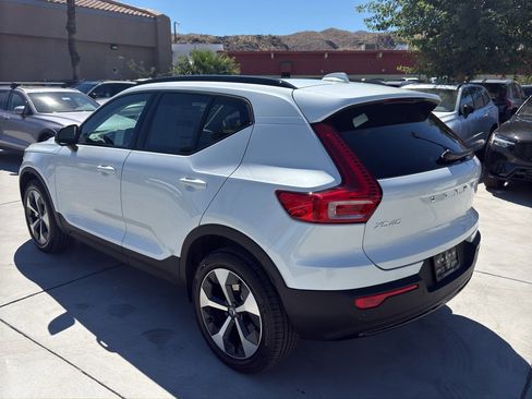 New 2026 Volvo XC40 B5 Plus w/ Protection Package Premier image 5