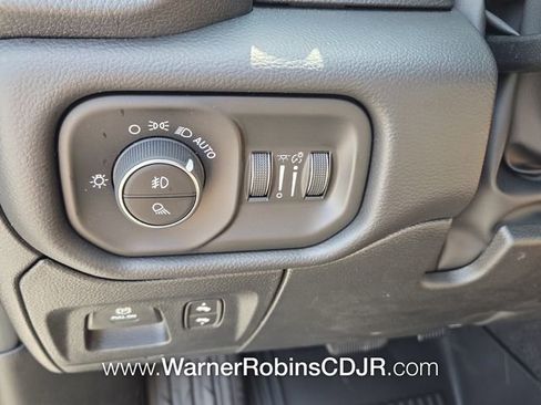 New 2026 RAM 1500 Big Horn AWD/4WD image 29