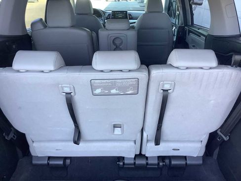 Certified 2019 Honda Odyssey EX-L image 14