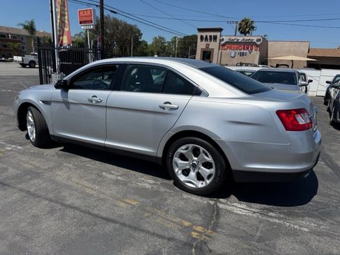 Used 2012 Ford Taurus SEL FWD image 12