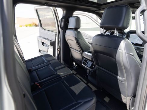 Used 2025 Ford F150 Lariat AWD/4WD image 19