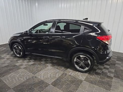 Used 2018 Honda HR-V EX image 4