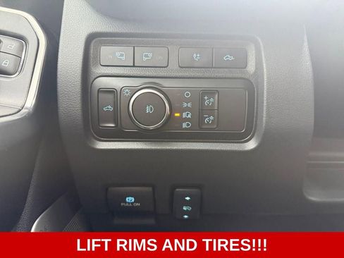 Used 2024 Ford F250 Platinum AWD/4WD image 23