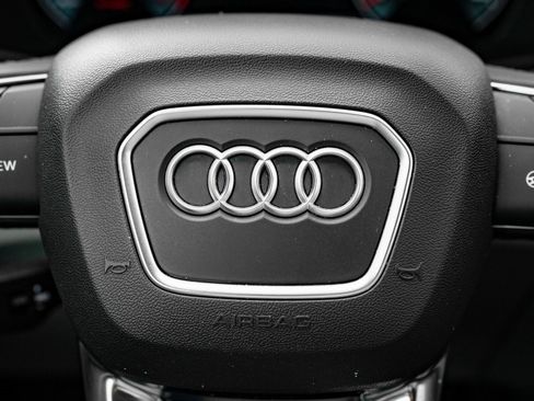 Used 2023 Audi Q5 2.0T Premium Plus w/ Premium Plus Package image 30