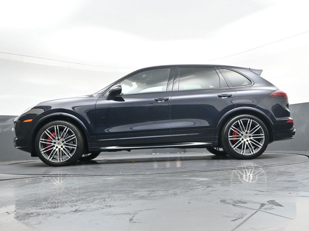 Used 2016 Porsche Cayenne GTS AWD/4WD image 34