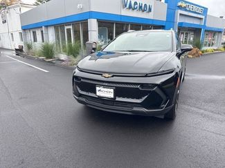 New 2026 Chevrolet Equinox EV LT video 1