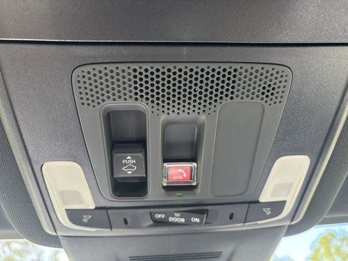 Used 2026 Honda CR-V TrailSport image 27