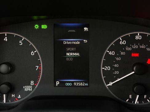 Used 2024 Toyota Corolla SE FWD image 39
