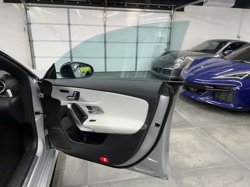 Used 2022 Mercedes-Benz CLA 35 AMG 4MATIC image 25