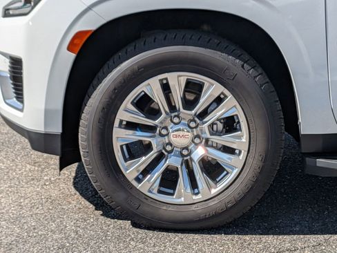 Used 2021 GMC Yukon XL Denali image 38