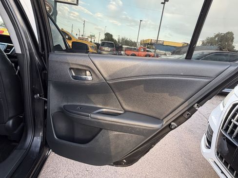 Used 2016 Honda Accord EX-L image 15