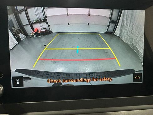 Used 2025 Toyota 4Runner TRD Off-Road image 37