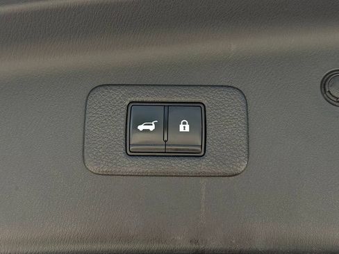 Used 2023 Nissan Armada SL w/ Cargo Package AWD/4WD image 13