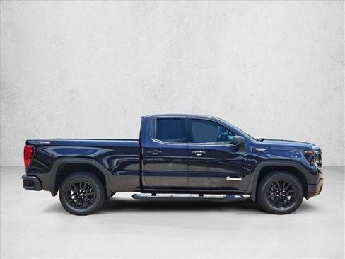 Used 2023 GMC Sierra 1500 Elevation AWD/4WD image 4