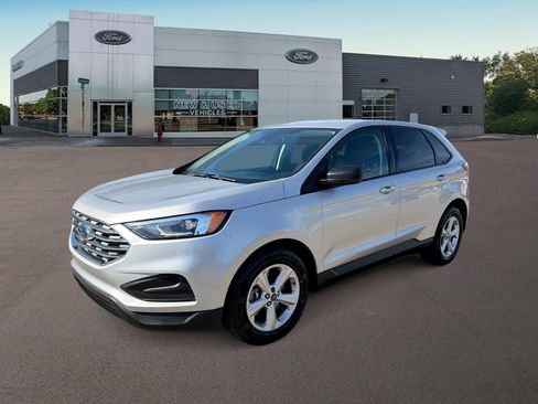Used 2019 Ford Edge SE w/ Cargo Accessory Package AWD/4WD image 5