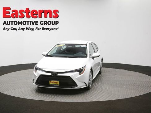 Used 2024 Toyota Corolla LE image 51