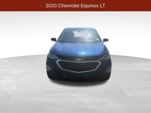 Used 2020 Chevrolet Equinox LT FWD image 2