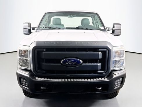 Used 2016 Ford F250 XL image 2