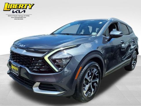 Certified 2023 Kia Sportage EX image 2