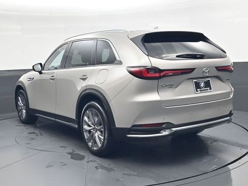Used 2024 MAZDA CX-90 Plug-In Hybrid w/ Premium Plus AWD/4WD image 5