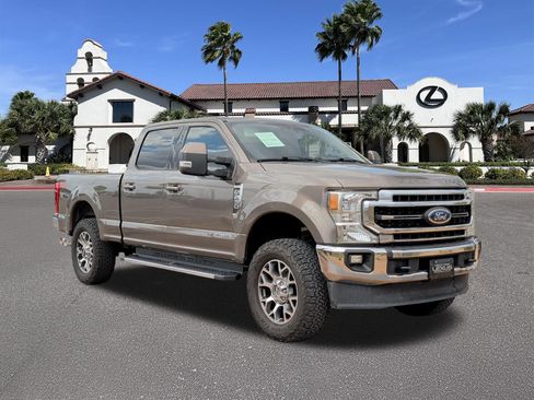 Used 2020 Ford F250 Lariat w/ Lariat Value Package AWD/4WD image 1