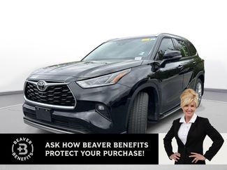 Used 2023 Toyota Highlander Platinum video 1