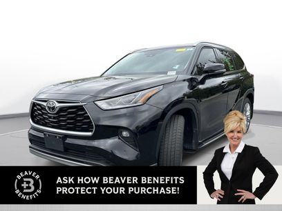 Used 2023 Toyota Highlander Platinum
