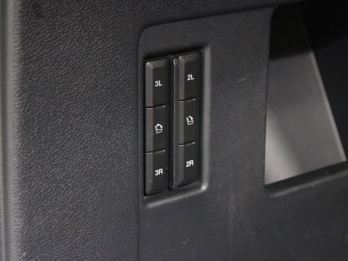 Used 2022 Ford Expedition Platinum image 42