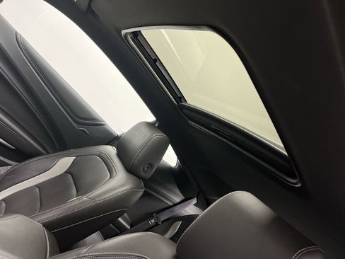 Used 2017 Chevrolet Camaro LT image 6