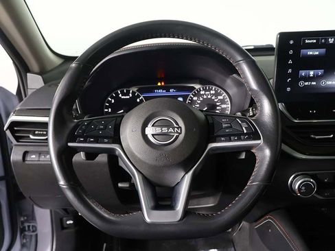 Used 2024 Nissan Altima 2.5 SR w/ SR Premium Package image 38