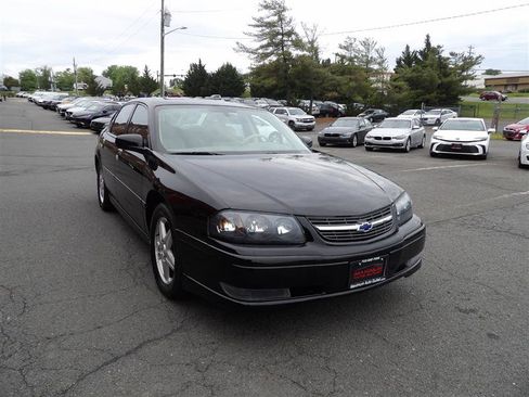 Used 2004 Chevrolet Impala SS w/ Preferred Equipment Group image 2