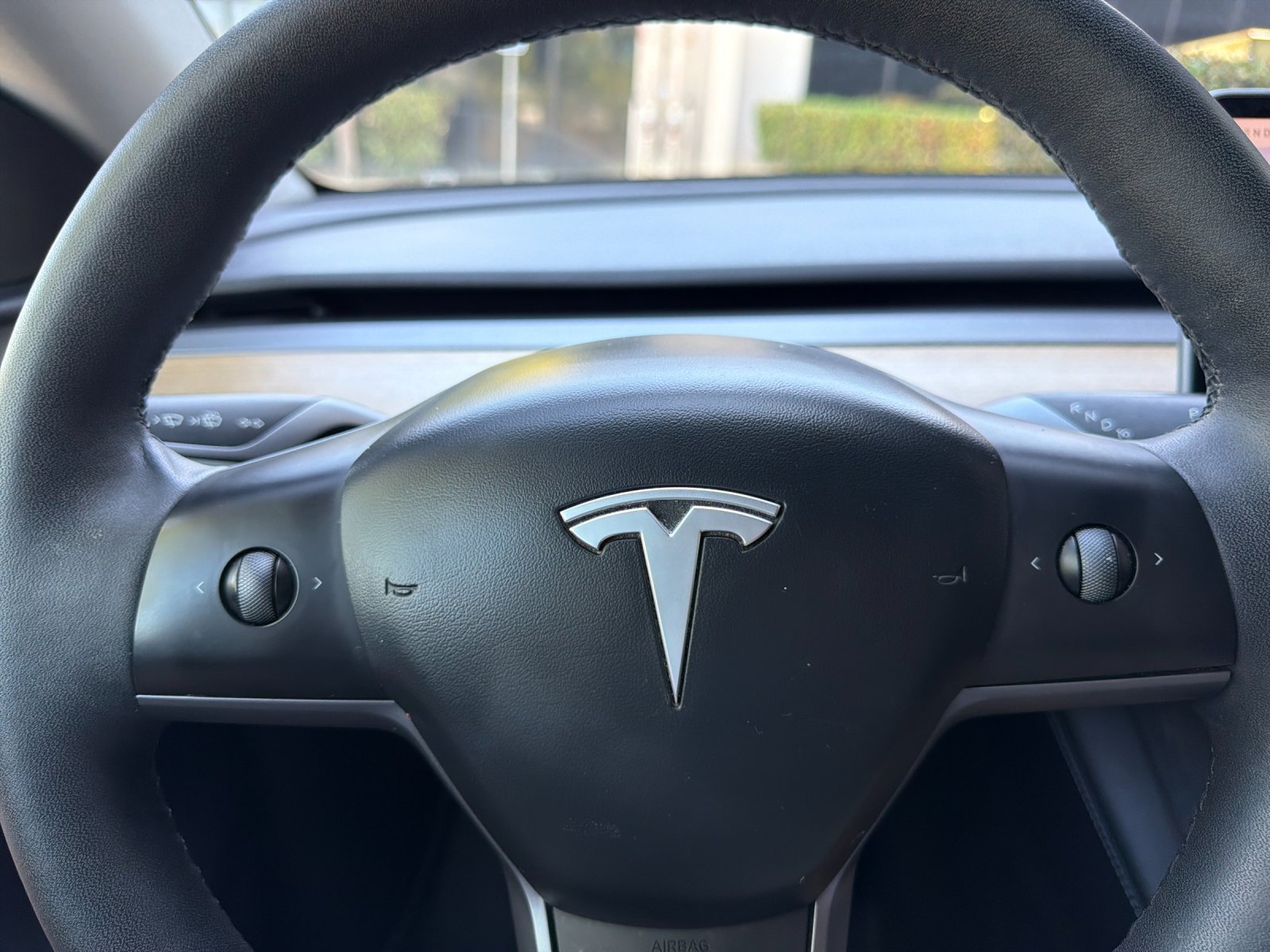 Used 2023 Tesla Model Y Long Range AWD/4WD image 21