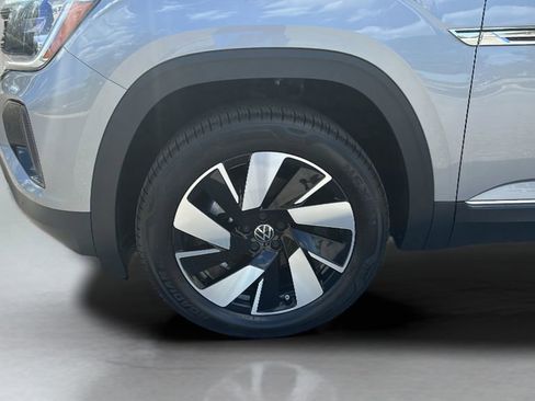 New 2026 Volkswagen Atlas Cross Sport SEL image 10