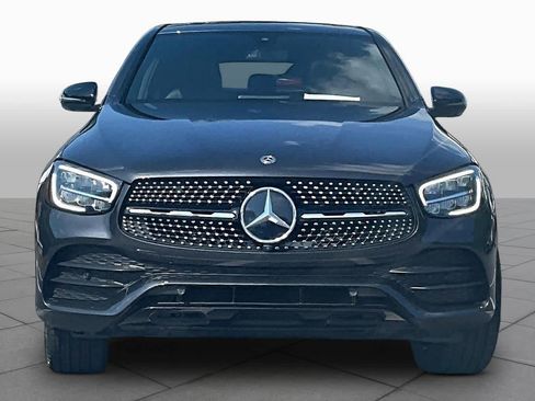 Used 2020 Mercedes-Benz GLC 300 4MATIC Coupe image 4