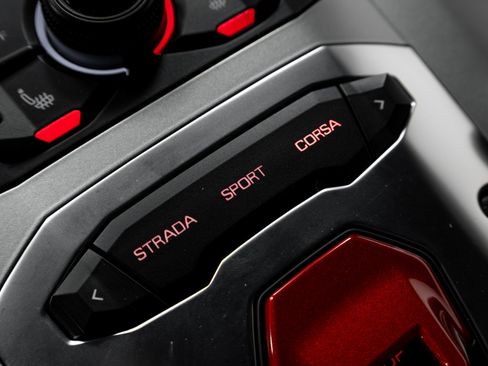 Used 2014 Lamborghini Aventador LP 700-4 image 62