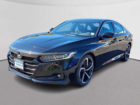 Used 2022 Honda Accord Sport image 4