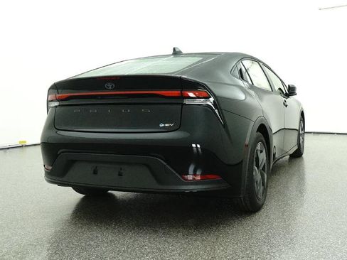 New 2026 Toyota Prius LE image 24