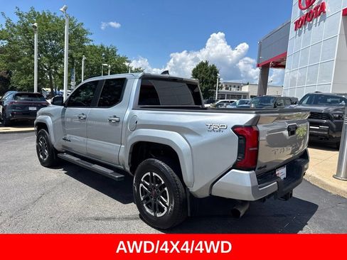 Used 2024 Toyota Tacoma TRD Sport AWD/4WD image 6
