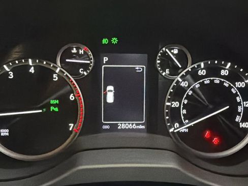 Certified 2023 Lexus GX 460 Premium AWD/4WD image 35