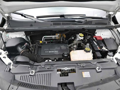 Used 2020 Chevrolet Trax LS w/ Tint and Cruise Package image 12