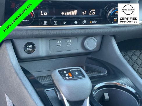 Certified 2025 Nissan Rogue SV AWD/4WD image 26