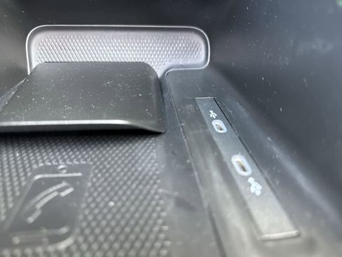 New 2026 Volkswagen ID.4 Pro RWD image 28