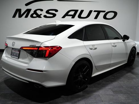 Used 2023 Honda Civic Sport image 25