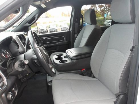 Used 2024 RAM 2500 Big Horn image 11