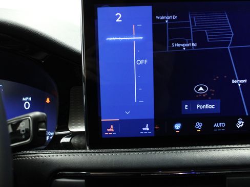 Used 2023 Lincoln Corsair Grand Touring image 29