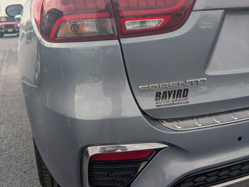 Used 2020 Kia Sorento SX image 26